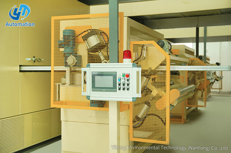 Sekundárny lakovací stroj v novom štýle